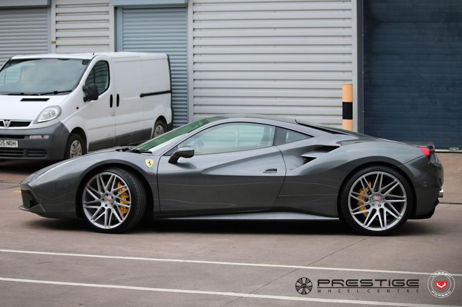  Ferrari 488 GTB on Vossen Wheels (VPS-314T) 2017 года  (фото 8 из 25)